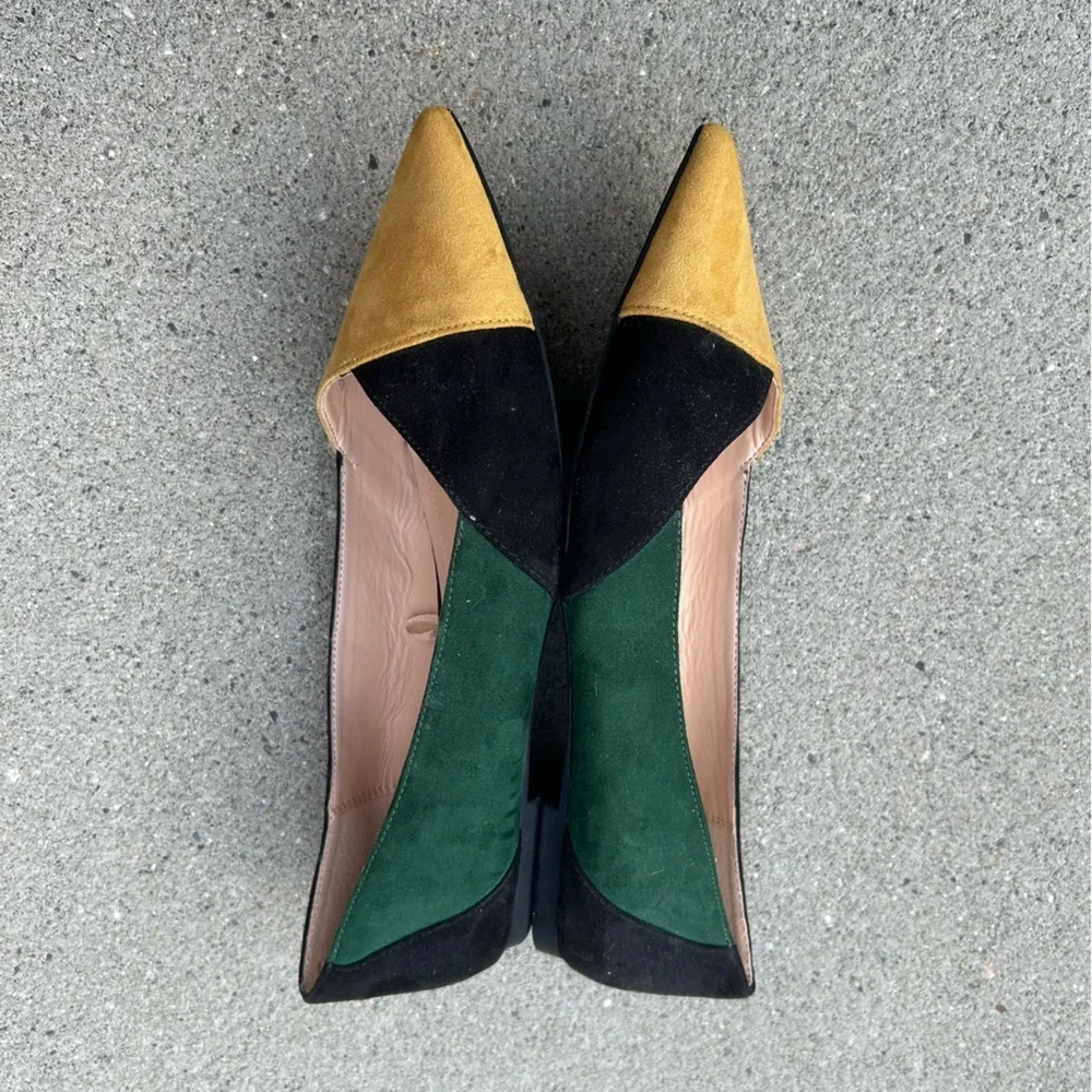 Zara Black and Green Flats with Color-Block‎ Design